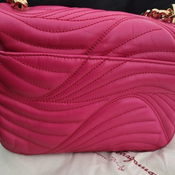 Salvatore Ferragamo Lexi Shoulder bag - Picture 8 of 8